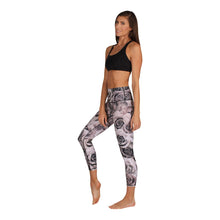 Robin's Roses Yoga Crops (Wholesale)